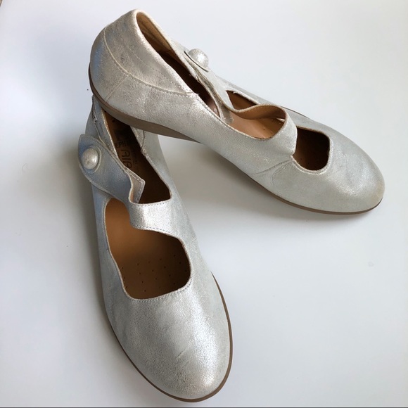 Mephisto Shoes - Mephisto | Silver Mary Jane’s Flats Loafers SZ 11